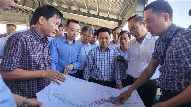 Ministerio de Agricultura y Desarrollo Rural inspecciona acciones contra pesca ilegal en Binh Dinh ảnh 2 Ministerio de Agricultura y Desarrollo Rural inspecciona acciones contra pesca ilegal en Binh Dinh ảnh 2
