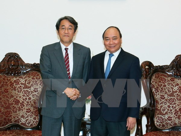 Premier de Vietnam exhorta más inversiones de Japón ảnh 1