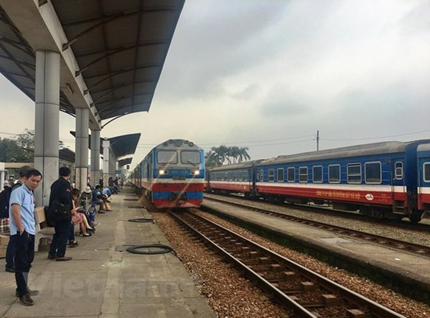Suspenden varios itinerarios de trenes en Vietnam por COVID-19 ảnh 1 Suspenden varios itinerarios de trenes en Vietnam por COVID-19 ảnh 1