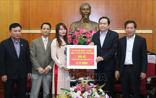 Nutrida participación en movimiento de lucha contra COVID-19 en Vietnam ảnh 1