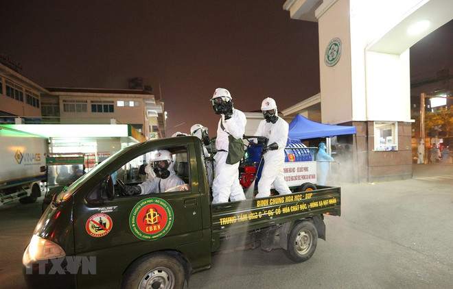 Desinfectan Hospital Bach Mai tras su cuarentena ảnh 1 Desinfectan Hospital Bach Mai tras su cuarentena ảnh 1