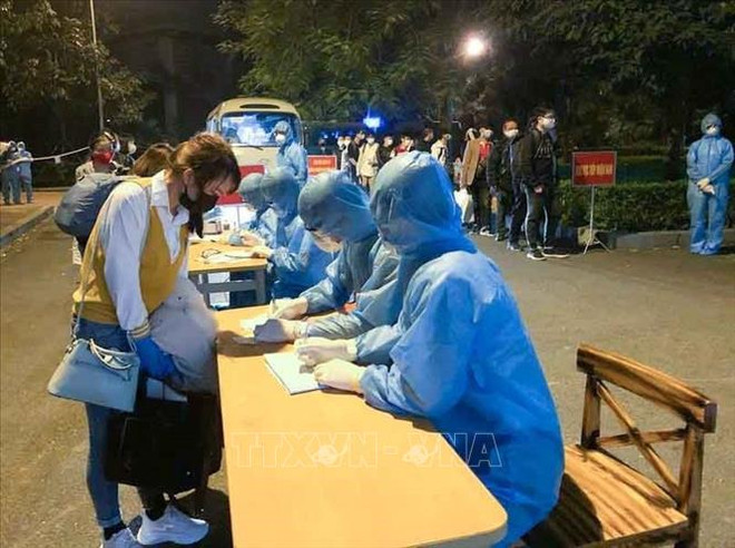 Destaca prensa alemana la eficiencia de Vietnam en prevención contra el COVID-19 ảnh 1