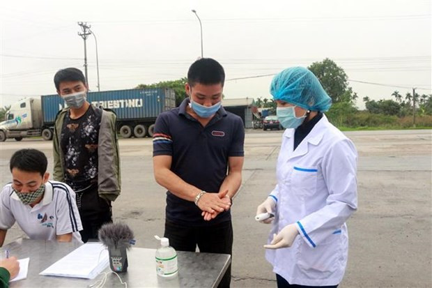 Inauguran primer punto de lavado de manos gratis en Vietnam para hacer frente al COVID-19 ảnh 1