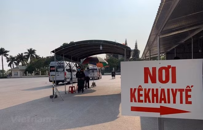 Informa Vietnam sobre nuevos vuelos con pasajeros infectados con SARS- CoV-2 ảnh 1
