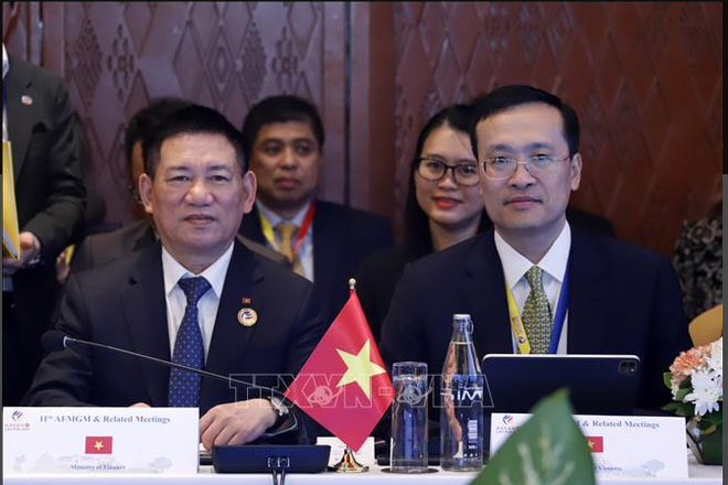 Vietnam participa en reuniones de ASEAN sobre cuestiones financieras y monetarias ảnh 1 Vietnam participa en reuniones de ASEAN sobre cuestiones financieras y monetarias ảnh 1