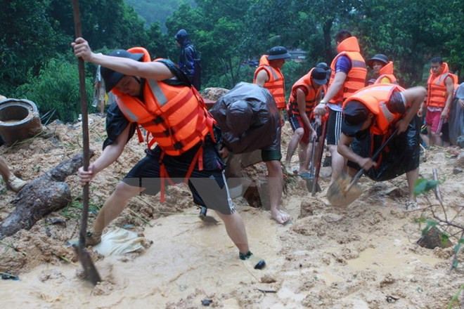 Aumentan muertos por inundaciones en provincia vietnamita ảnh 1 Aumentan muertos por inundaciones en provincia vietnamita ảnh 1
