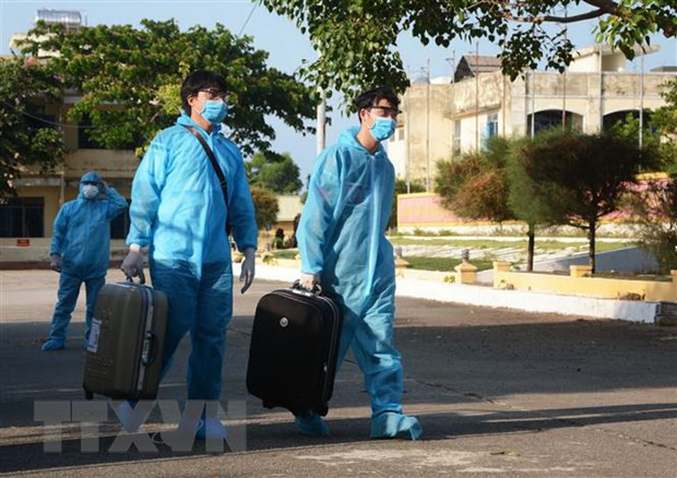 Periodista estadounidense avala éxito de Vietnam en lucha contra el COVID-19 ảnh 1