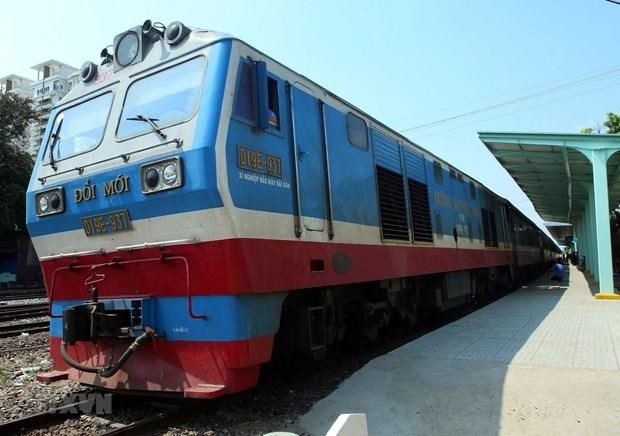 Ciudad Ho Chi Minh reduce tarifa de trenes durante el verano ảnh 1