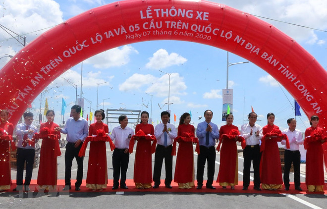 Provincia survietnamita de Long An mejora su sistema de transporte terrestre ảnh 1