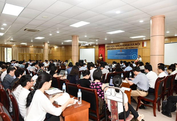 Crecen en universidades de Vietnam potentes equipos de investigación ảnh 2 Crecen en universidades de Vietnam potentes equipos de investigación ảnh 2