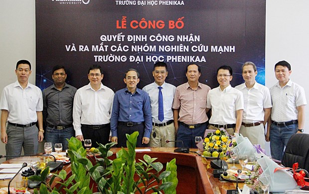 Crecen en universidades de Vietnam potentes equipos de investigación ảnh 3 Crecen en universidades de Vietnam potentes equipos de investigación ảnh 3