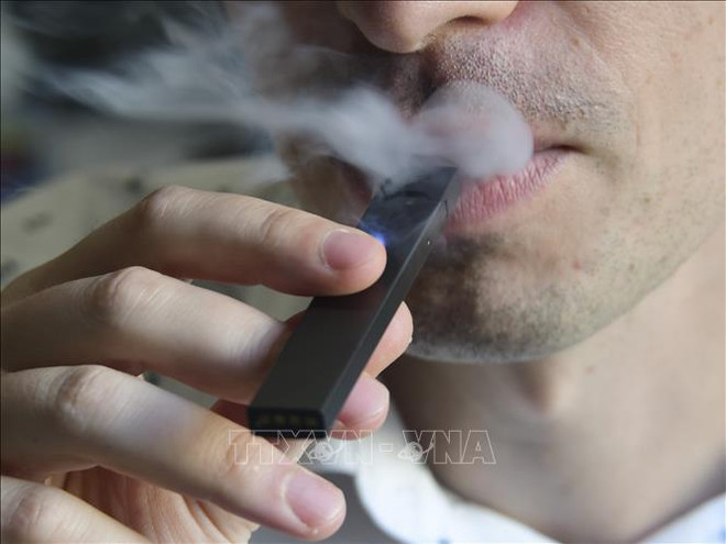Recomiendan soluciones para prevenir uso de cigarrillos electrónicos entre jóvenes ảnh 1 Recomiendan soluciones para prevenir uso de cigarrillos electrónicos entre jóvenes ảnh 1