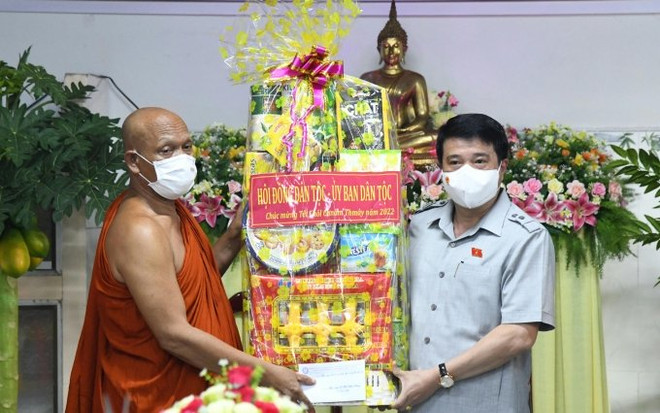 Felicitan a comunidad Khmer por su Fiesta Tradicional del Año Nuevo ảnh 1 Felicitan a comunidad Khmer por su Fiesta Tradicional del Año Nuevo ảnh 1