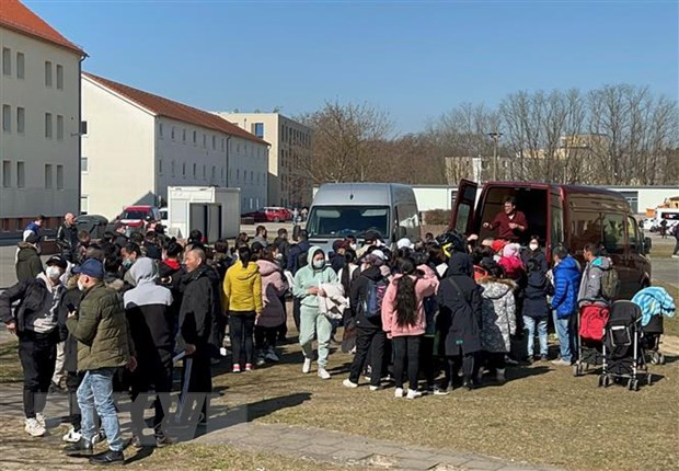 Vietnamitas en República Checa amplían apoyo a connacionales evacuados de Ucrania ảnh 1 Vietnamitas en República Checa amplían apoyo a connacionales evacuados de Ucrania ảnh 1