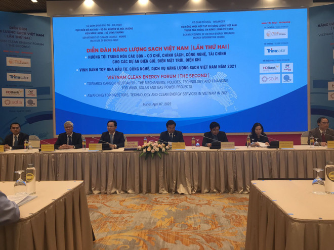 Foro de Energía Limpia de Vietnam proyecta hacia la neutralidad de carbono ảnh 2