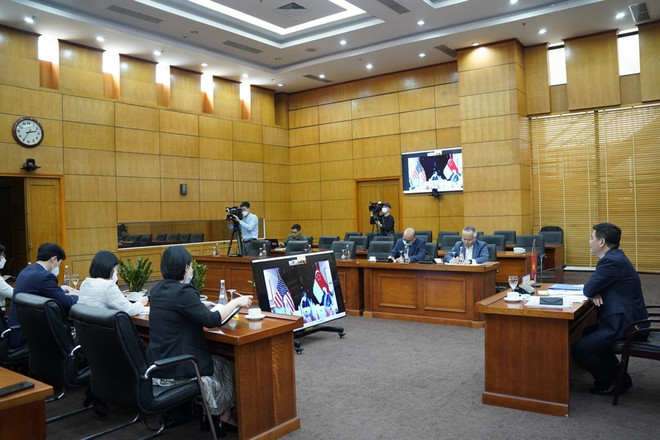 Vietnam promueve relaciones comerciales con Estados Unidos y Singapur ảnh 1 Vietnam promueve relaciones comerciales con Estados Unidos y Singapur ảnh 1