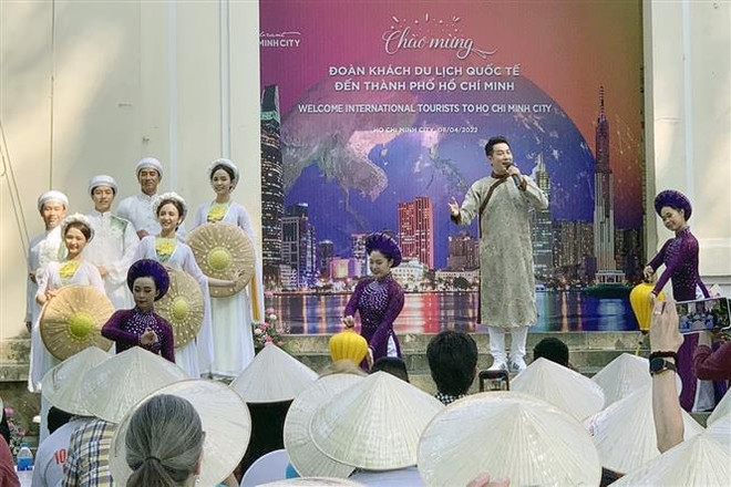 Ciudad Ho Chi Minh recibe a turistas estadounidenses ảnh 2 Ciudad Ho Chi Minh recibe a turistas estadounidenses ảnh 2