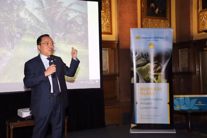 Efectúan programa de promoción turística de Vietnam en Reino Unido ảnh 2