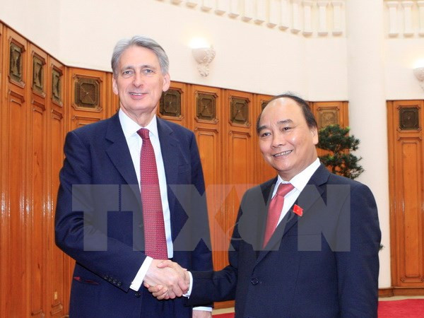 Premier vietnamita propuso apoyo británico para firmar TLC con UE ảnh 1 Premier vietnamita propuso apoyo británico para firmar TLC con UE ảnh 1