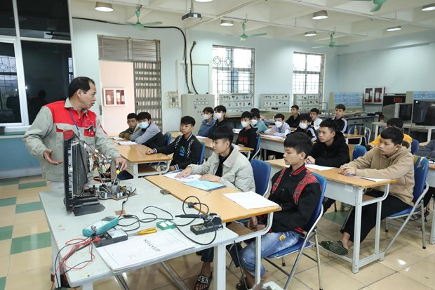 Escuelas vocacionales en Vietnam fortalecen la transformación digital ảnh 1 Escuelas vocacionales en Vietnam fortalecen la transformación digital ảnh 1