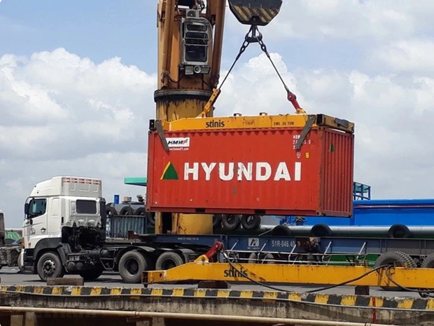Economía de Vietnam crecerá 6% en 2024, según UOB ảnh 1 Economía de Vietnam crecerá 6% en 2024, según UOB ảnh 1