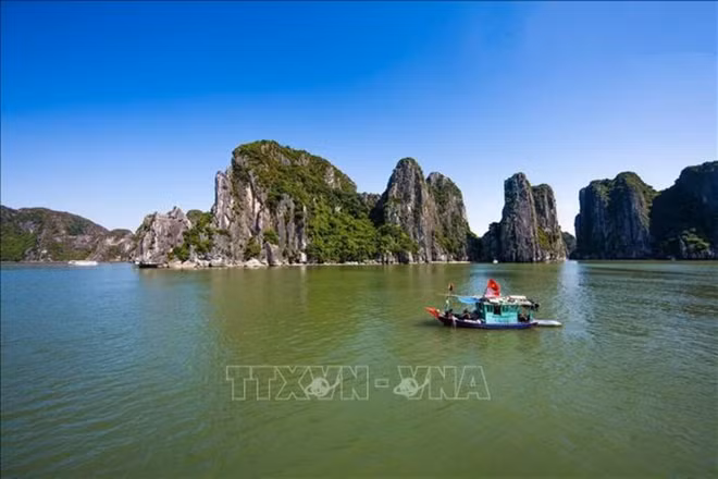 Quang Ninh de Vietnam aspira a convertirse en centro turístico internacional ảnh 1