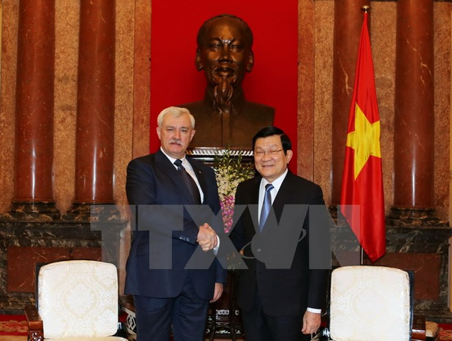 Presidente vietnamita recibe al gobernador de San Petersburgo ảnh 1 Presidente vietnamita recibe al gobernador de San Petersburgo ảnh 1
