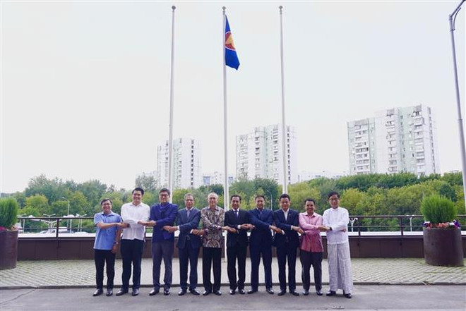 Celebran 56 años de fundación de ASEAN en varios países ảnh 3 Celebran 56 años de fundación de ASEAN en varios países ảnh 3