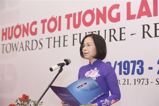 Exposición fotográfica en Hanoi resalta lazos Vietnam- Japón ảnh 2 Exposición fotográfica en Hanoi resalta lazos Vietnam- Japón ảnh 2