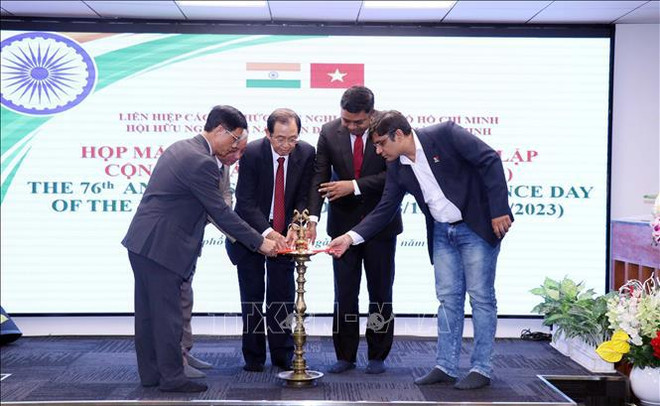 Cultivan amistad entre los pueblos de Vietnam y la India ảnh 1