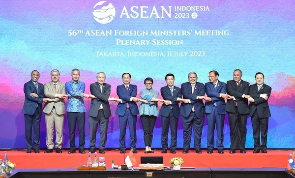 Aprecian aportes de Vietnam a construcción de la Comunidad de ASEAN ảnh 2 Aprecian aportes de Vietnam a construcción de la Comunidad de ASEAN ảnh 2