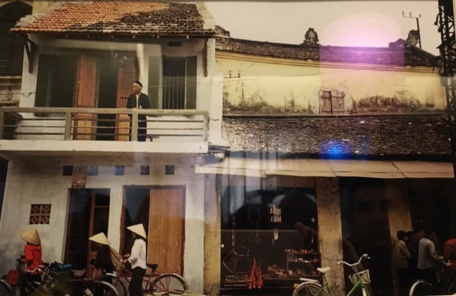 Exhiben en París fotos sobre Vietnam antes de apertura turística ảnh 1 Exhiben en París fotos sobre Vietnam antes de apertura turística ảnh 1