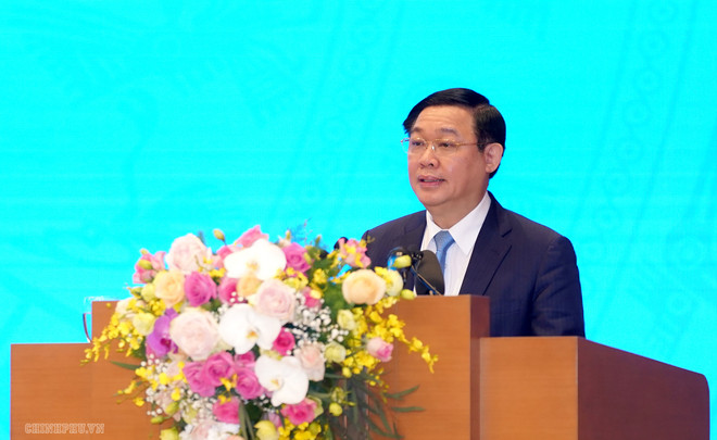 Propone viceprimer ministro de Vietnam estrategias del desarrollo socioeconómico nacional en 2020 ảnh 1 Propone viceprimer ministro de Vietnam estrategias del desarrollo socioeconómico nacional en 2020 ảnh 1