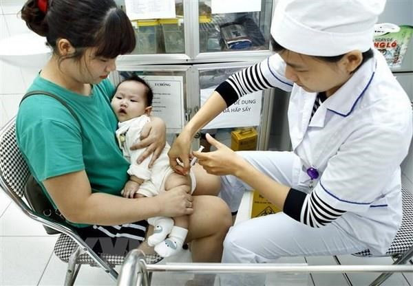 Alcanza 95 por ciento cobertura de vacunación en Ciudad Ho Chi Minh ảnh 1 Alcanza 95 por ciento cobertura de vacunación en Ciudad Ho Chi Minh ảnh 1