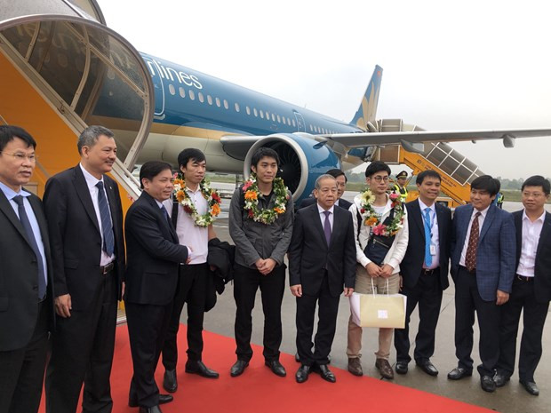 Vietnam registra incremento alentador de viajeros por vías aéreas ảnh 1