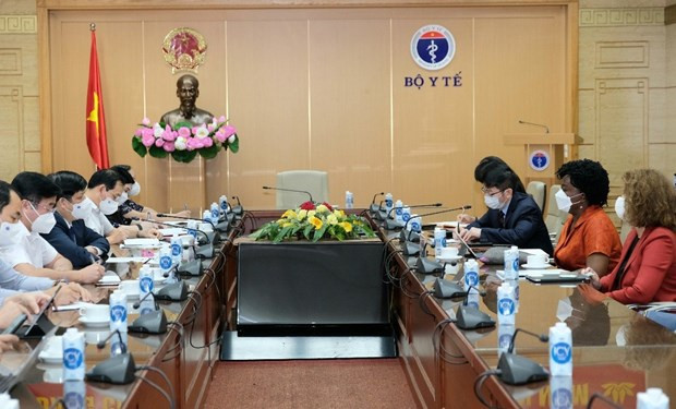Vietnam solicita apoyo al BM para producción de vacunas contra COVID-19 ảnh 2 Vietnam solicita apoyo al BM para producción de vacunas contra COVID-19 ảnh 2