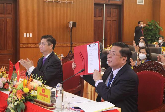 Fortalecen cooperación entre provincias vietnamitas y región autónoma china Zhuang de Guangxi ảnh 2 Fortalecen cooperación entre provincias vietnamitas y región autónoma china Zhuang de Guangxi ảnh 2