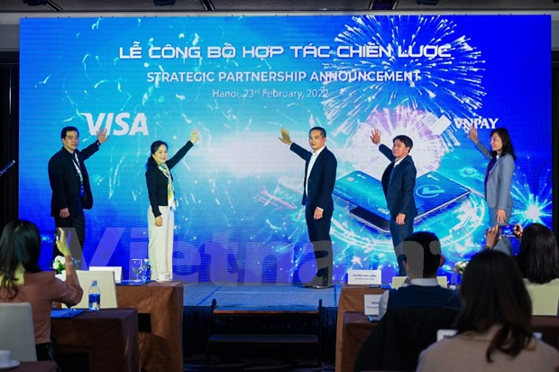 Visa y VNPAY establecen asociación para impulsar pagos digitales en Vietnam ảnh 1