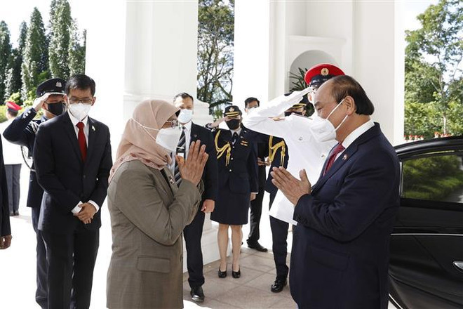 Efectúan ceremonia de recepción oficial al presidente de Vietnam ảnh 2 Efectúan ceremonia de recepción oficial al presidente de Vietnam ảnh 2