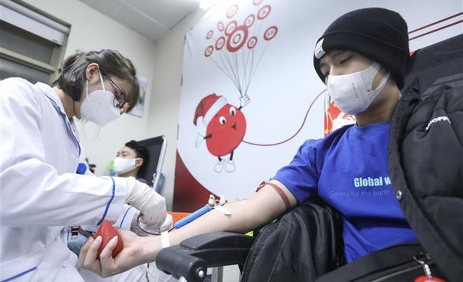 Campaña de donación de sangre en Hanoi recolecta más de ocho mil 600 unidades de plasma ảnh 1 Campaña de donación de sangre en Hanoi recolecta más de ocho mil 600 unidades de plasma ảnh 1