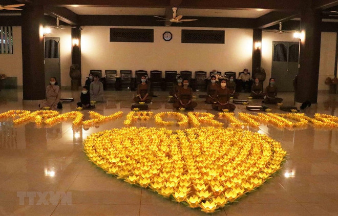 Budistas en Ciudad Ho Chi Minh reafirman solidaridad con India en medio del COVID-19 ảnh 1