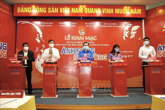 Inauguran en Vietnam concurso sobre el marxismo-leninismo y el pensamiento de Ho Chi Minh ảnh 2 Inauguran en Vietnam concurso sobre el marxismo-leninismo y el pensamiento de Ho Chi Minh ảnh 2