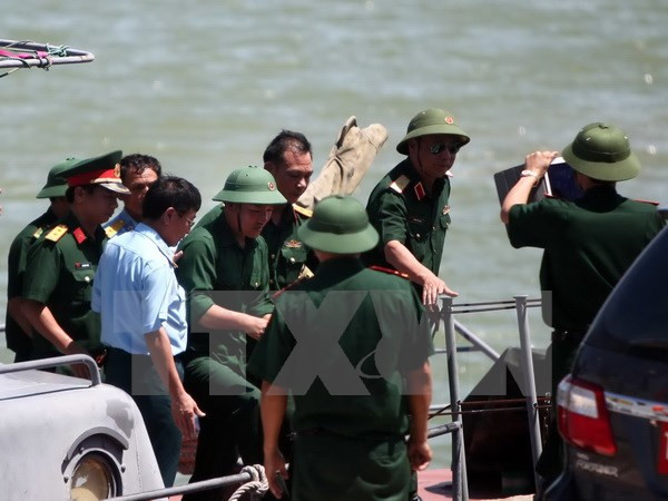 Encuentran restos del avión SU30 desaparecido en entrenamiento en el mar ảnh 1 Encuentran restos del avión SU30 desaparecido en entrenamiento en el mar ảnh 1