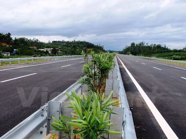 Hanoi atrae dos mil millones de dólares de inversión extranjera ảnh 1