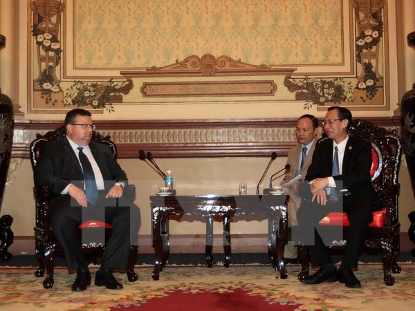 Visita Ciudad Ho Chi Minh fiscal general de Bulgaria ảnh 1 Visita Ciudad Ho Chi Minh fiscal general de Bulgaria ảnh 1