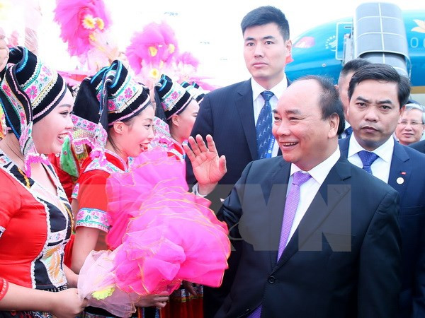Primer ministro de Vietnam inicia visita oficial a China ảnh 1 Primer ministro de Vietnam inicia visita oficial a China ảnh 1