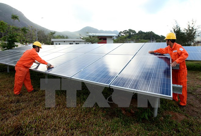 Grupo sudcoreano invertirá en planta eléctrica solar en Vietnam ảnh 1