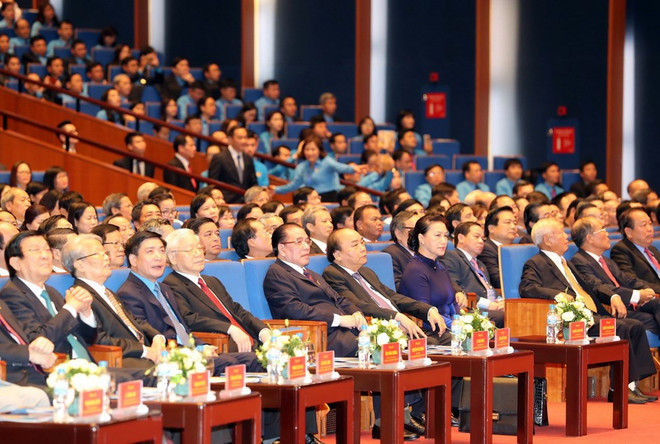 [Foto] Inauguran en Hanoi duodécimo Congreso Sindical de Vietnam ảnh 4