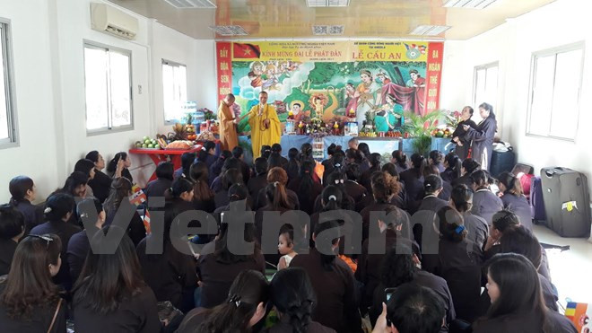 Comunidad vietnamita en Angola celebra el Día de Vesak ảnh 1 Comunidad vietnamita en Angola celebra el Día de Vesak ảnh 1