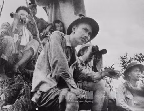 Conmemoran en Cuba natalicio del Presidente Ho Chi Minh ảnh 1 Conmemoran en Cuba natalicio del Presidente Ho Chi Minh ảnh 1